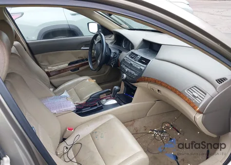 2008 Honda Accord 2.4 Ex-L из США, поврежденный, VIN 1HGCP26868A137890